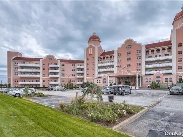 2 Richmond Road #6T, Lido Beach, NY 11561