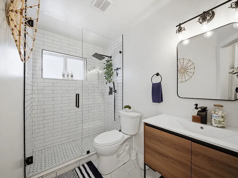 3508 SW 15th Ct — Photo 11