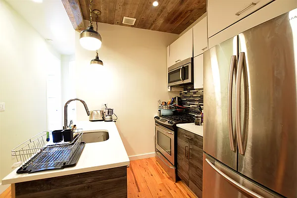 Rented by Goose Property Management LLC | media 18