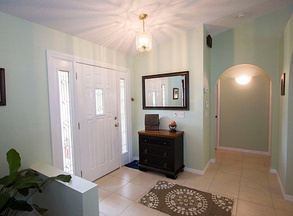 3rd image of 120 Ferndale Ln