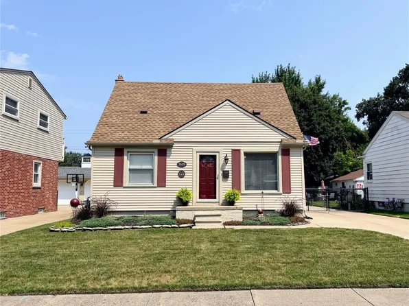 3609 Katherine St, Dearborn, MI 48124