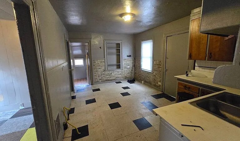 626 Jay St #1 — Photo 8