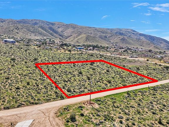 4th image of 0 Laramie Rd