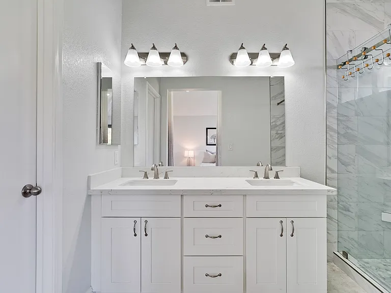 43382 Livermore Cmn — Photo 13