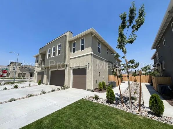 3651 Pulsar Ln #1, Carson City, NV 89705