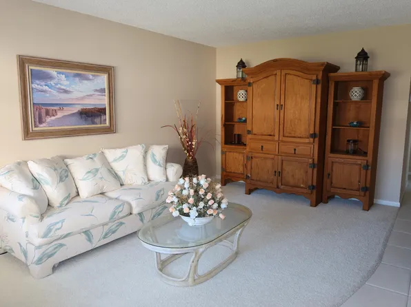 102 Brighton C, Boca Raton, FL 33434