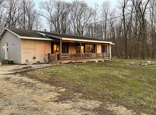 53885 Pulver Rd, Three Rivers, MI 49093