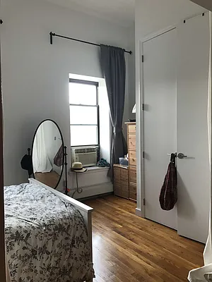 Rented by First Point Management | media 20