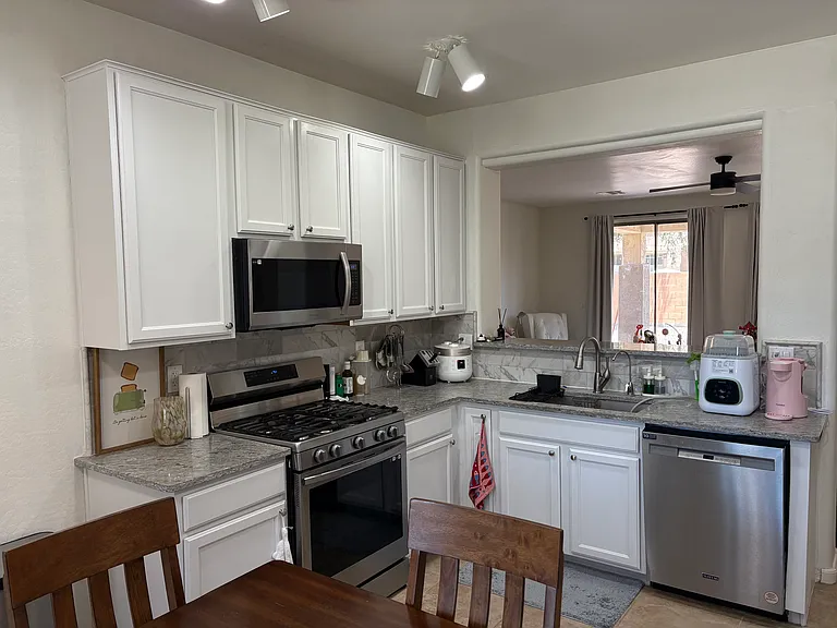 19438 E Thornton Rd — Photo 12