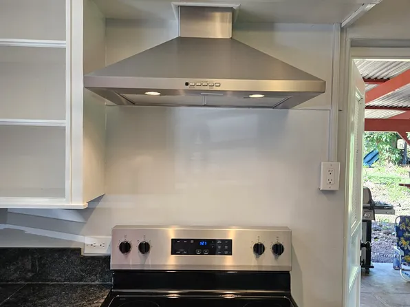 4264 Hana Hwy, Hana, HI 96713