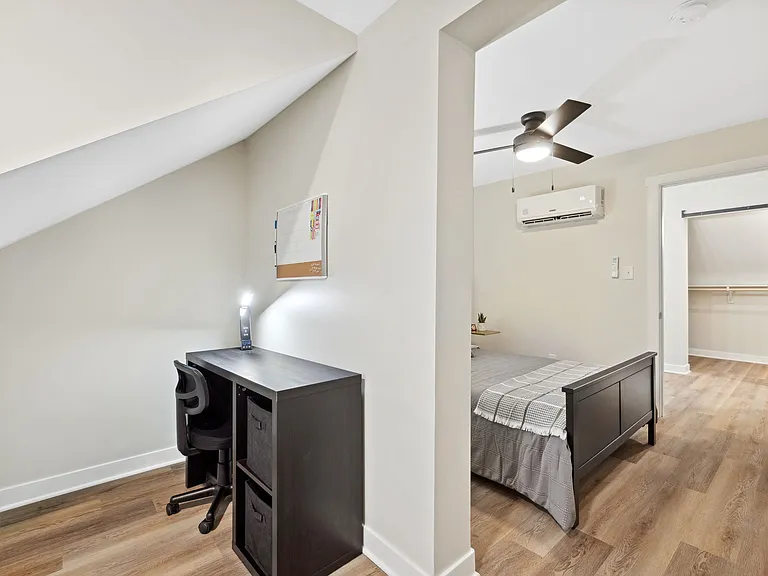 5360 Julian Ave #F — Photo 13
