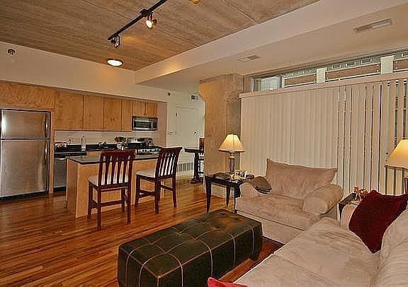 Living/Kitchen