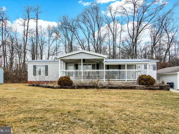 1260 E Berlin Rd, New Oxford, PA 17350