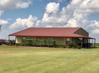 352 Harned Rd, Elgin, OK 73538