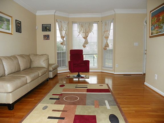 Living/ Dining room 