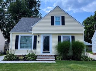 4566 Bentwood Dr, Brooklyn, OH