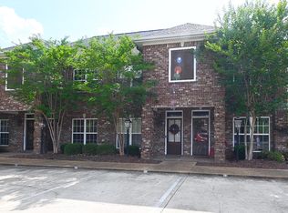102 Leigh Ln APT 4, Starkville, MS 39759