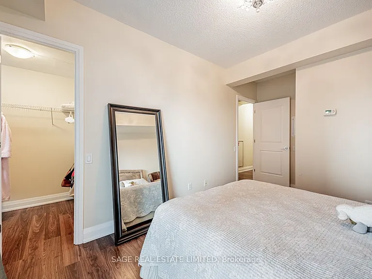 83 Redpath Ave #507 — Photo 17