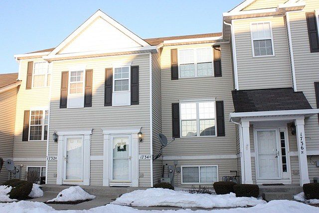 1st image of 1734 Fieldstone Dr N