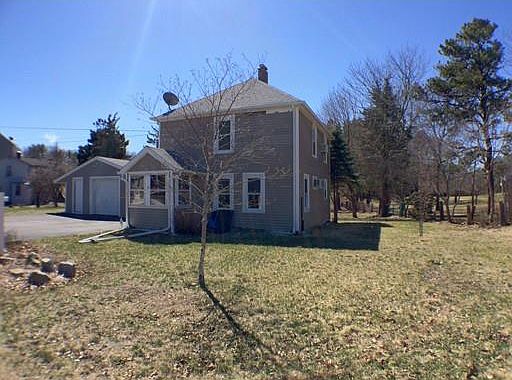 2nd image of 33 Braley Ln
