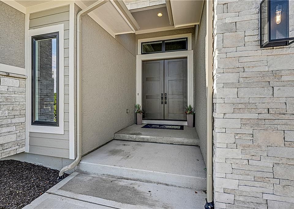 15253 W 162nd St, Olathe, KS 66062 | MLS #2563672 | Zillow