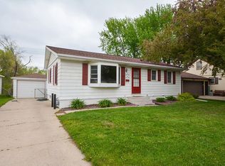 2121 26th St NW, Rochester, MN 55901