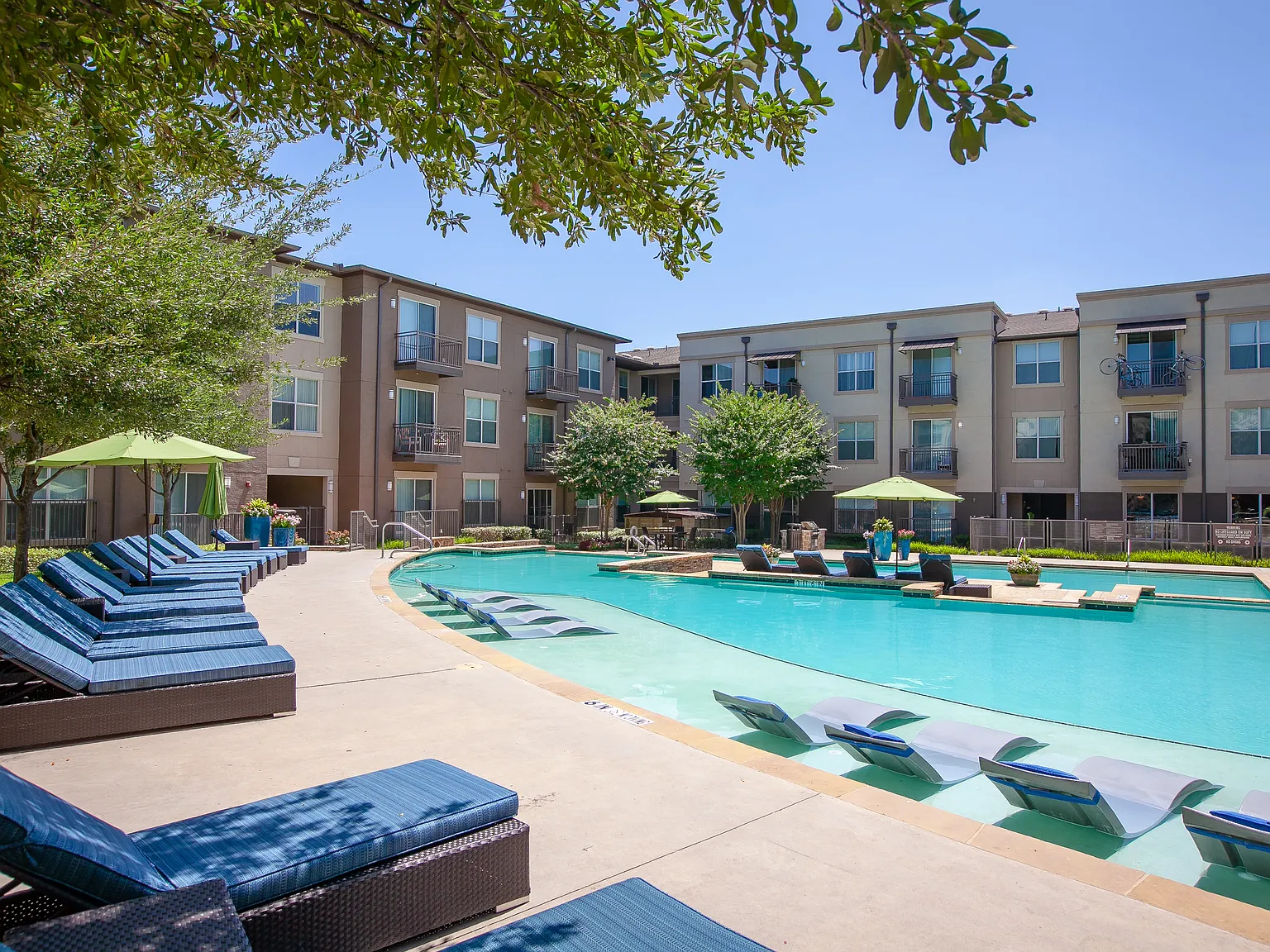 Dallas, TX Apartment Homes — Photo 3