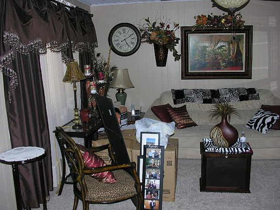 3rd image of 417 Driftwood Ln