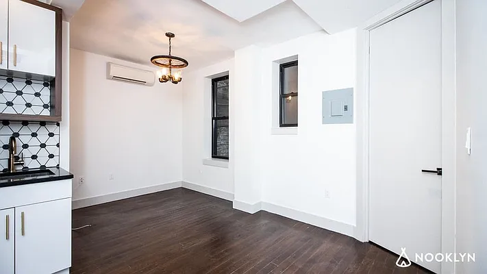 Rented by Nooklyn NYC LLC | media 38