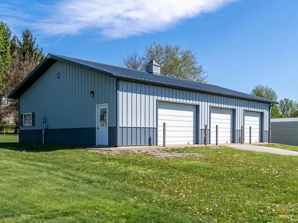 0 3rd Aly, Beaver Falls, PA 15010