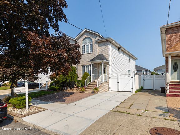 3rd image of 773 Correll Ave