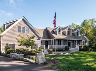 5 Chestnut Ln, Holbrook, MA 02343