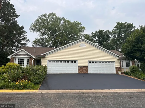 1615 Maple Manors Rd, Mound, MN 55364