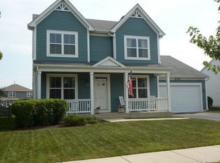 2721 Grand Ridge Cir, Aurora, IL 60503