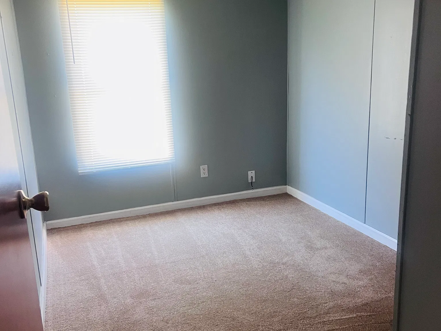 3 bed, $950 — Photo 4