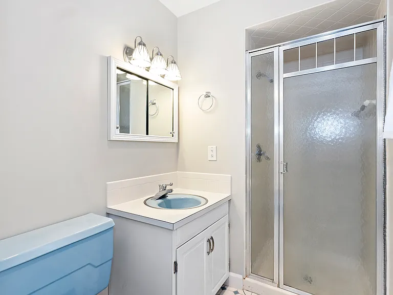 306 E Michigan Ave — Photo 15