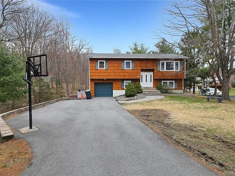 8 Fillmore Ct — Photo 3