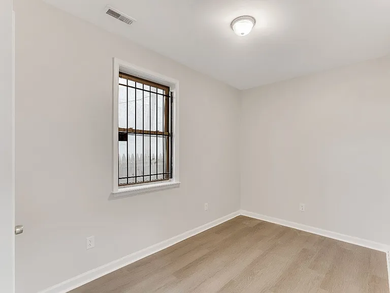 1816 Cecil B Moore Ave #A8 — Photo 12