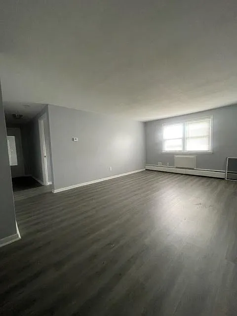 1 bed, 700 sqft, $1,400 — Photo 1