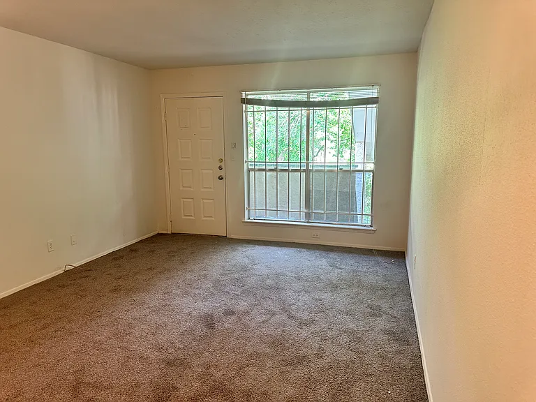 7313 Gulf Fwy #409 — Photo 13