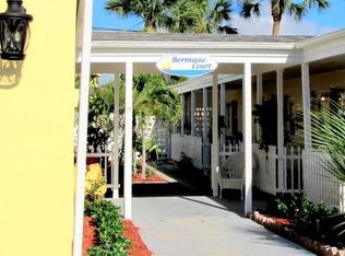 211 N Oak St, Lake Worth, FL 33462