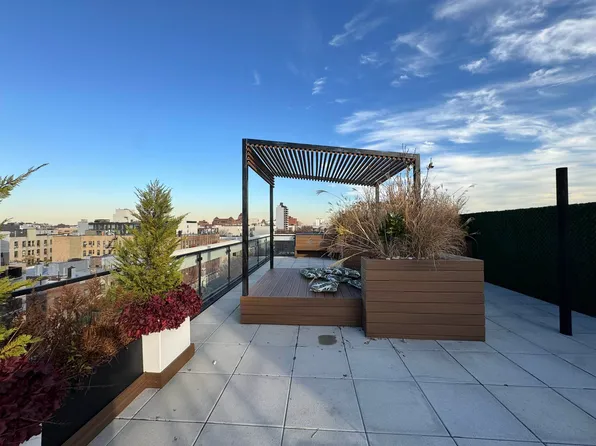 154 Lenox Road image 8 of 22