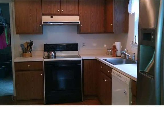 4th image of 25 Alans Ln