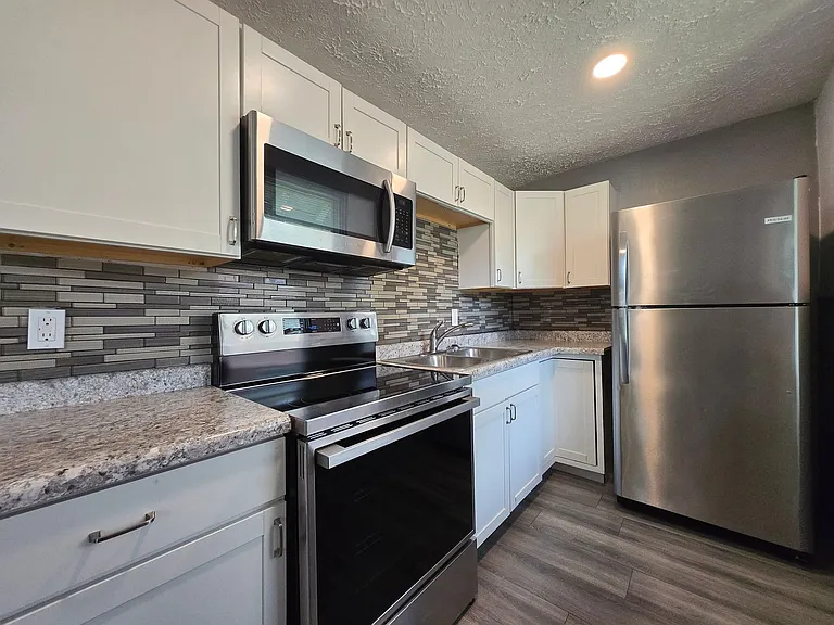 2832 Rushland Dr — Photo 13