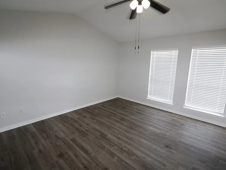 8299 Cambridge St #1506 — Photo 9
