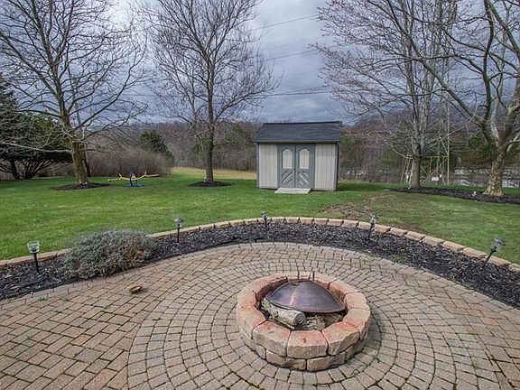 3rd image of 5428 Millwood Dr
