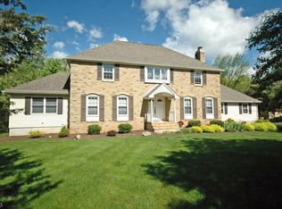 675 John Christian Dr, Bridgewater, NJ 08807