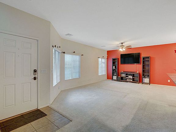 5th image of 9567 Vega Carpio Ave