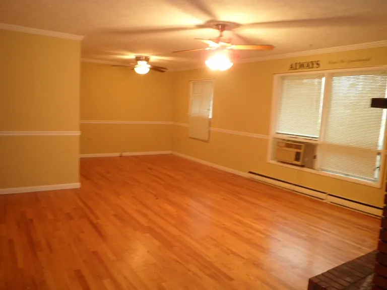 1068 Monteith Branch Rd — Photo 13