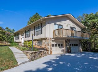 9940 Rainbow Dr, Knoxville, TN 37922